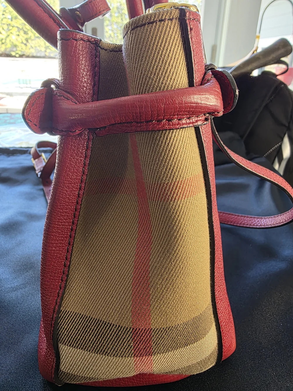 Burberry Burgundy Pebbled Leather Top-Handle Satchel - Picture 4 of 16